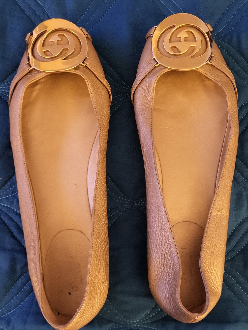 Gucci Tan Leather Logo Ballet Flats with Gold Medallions 8 1/2